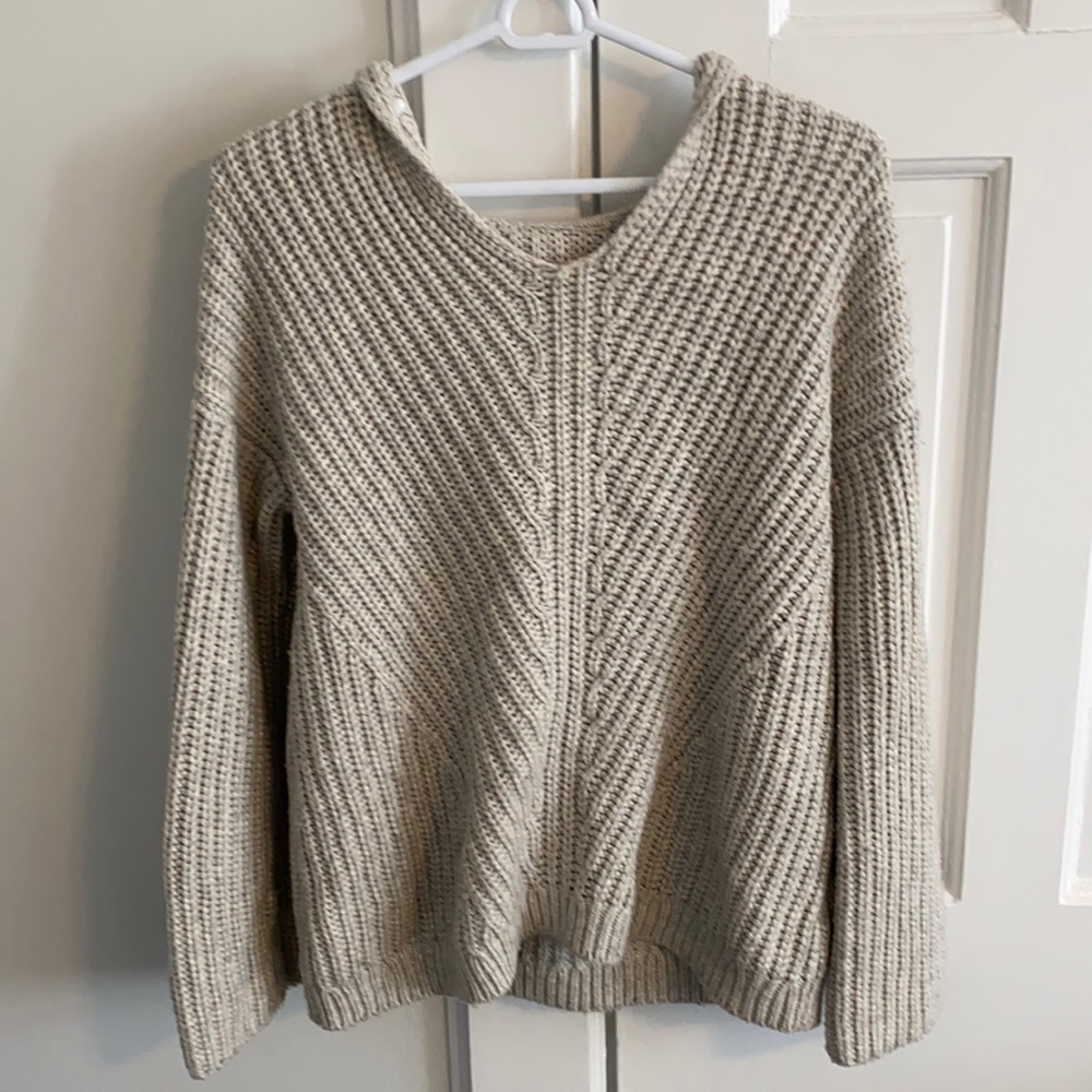 Sweater hoodie